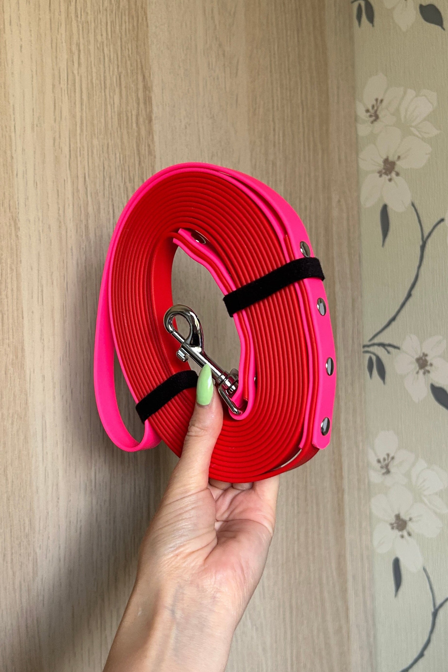 Skinny Long Line Dog Lead in Candy Red and Hot Pink