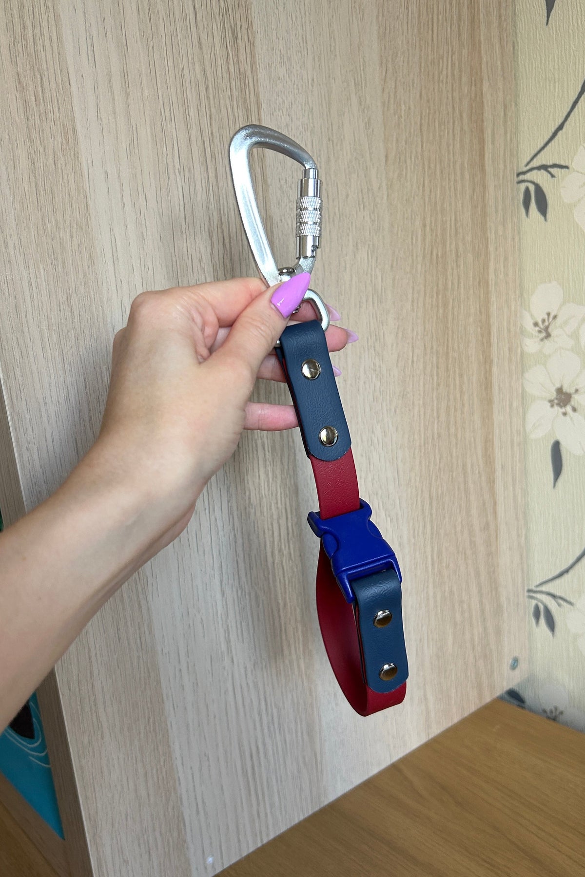 Longline Tidy Strap in Navy and Wine